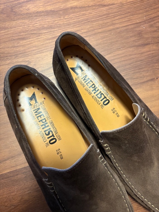 Mephisto brown suede loafers / driving shoes - size 12 main image 8